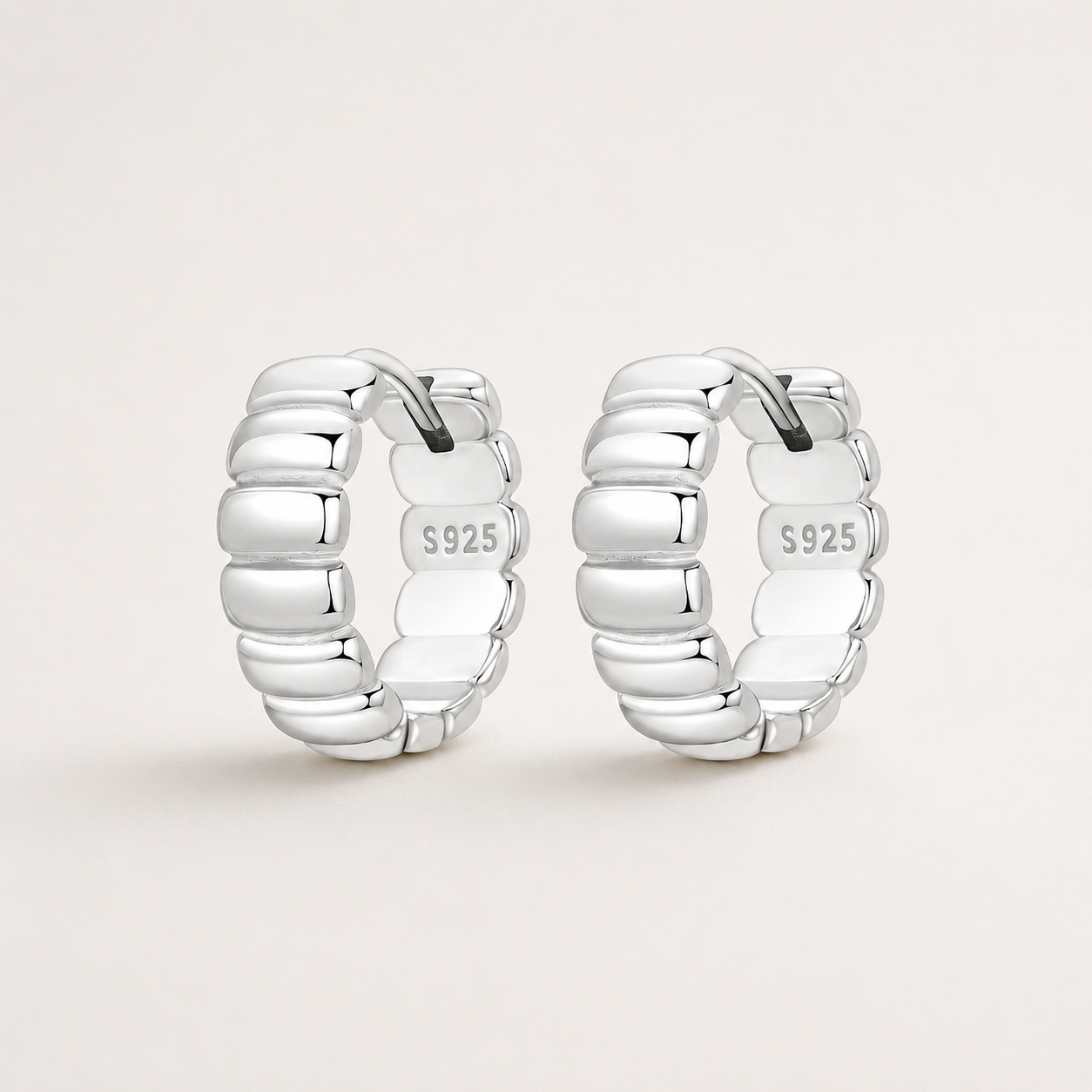 Sculpted Square Hoops