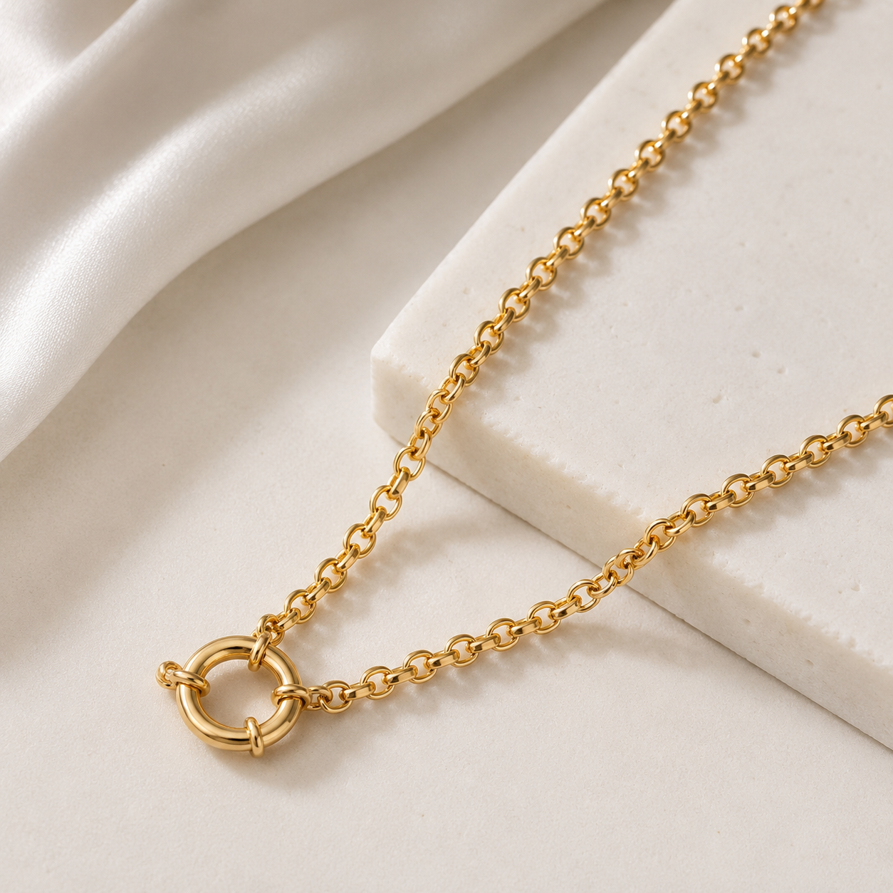 Minimalist Gold Link Necklace