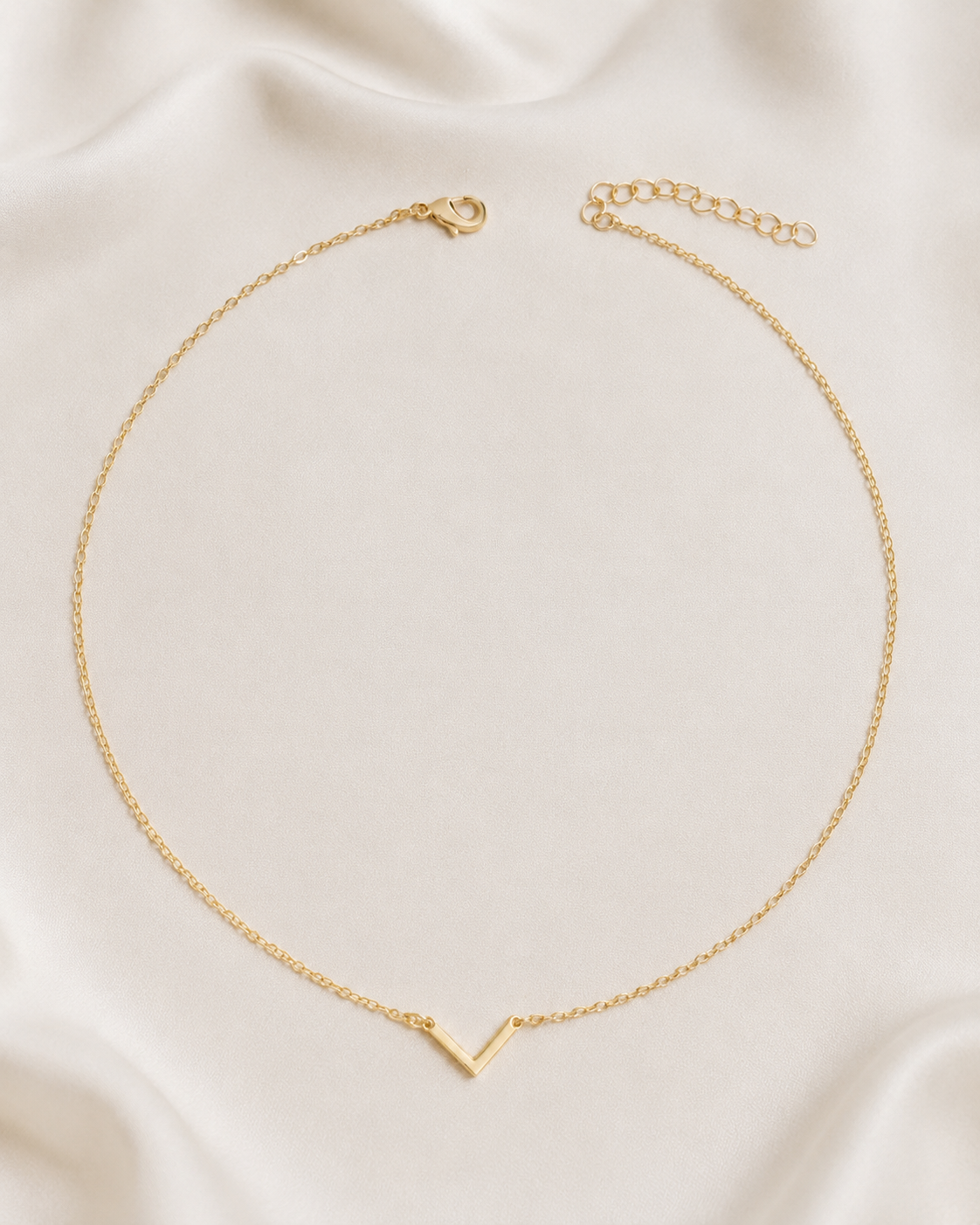 Minimal V Pendant Necklace