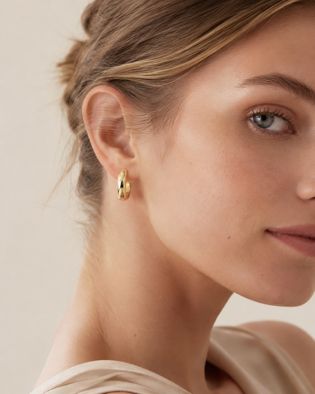 Small Chunky Gold Hoop Earrings