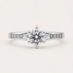Solitärring aus 925er Sterlingsilber mit brillantem Mittelstein