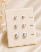 Éclat Moissanite Stud Earrings
