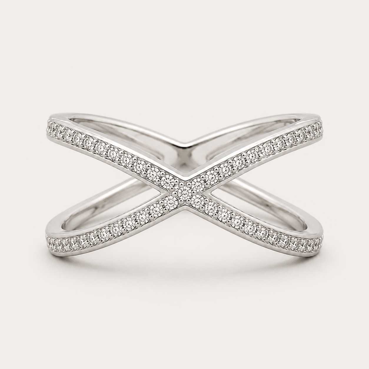 Élan Cross Pavé Ring in 925 Sterling Silve