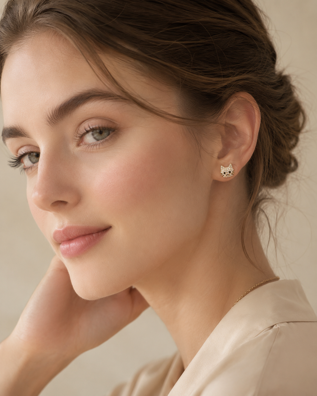 Pet Lumière Stud Earrings