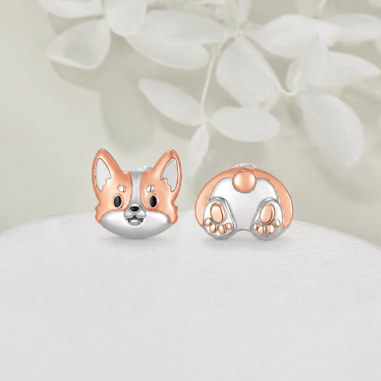 Pet Lumière Stud Earrings