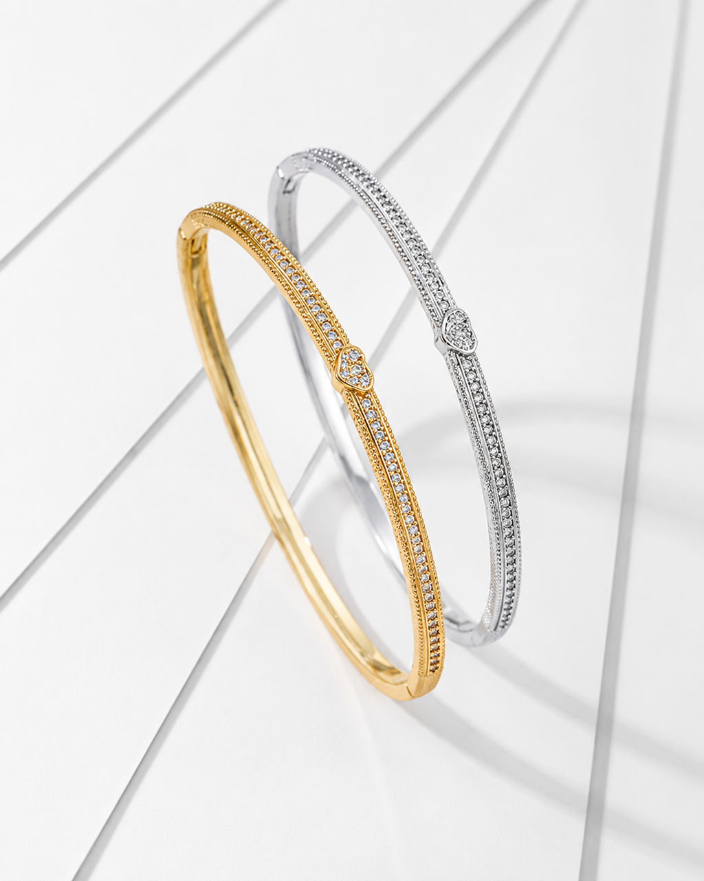 Lumière Heart Bracelet