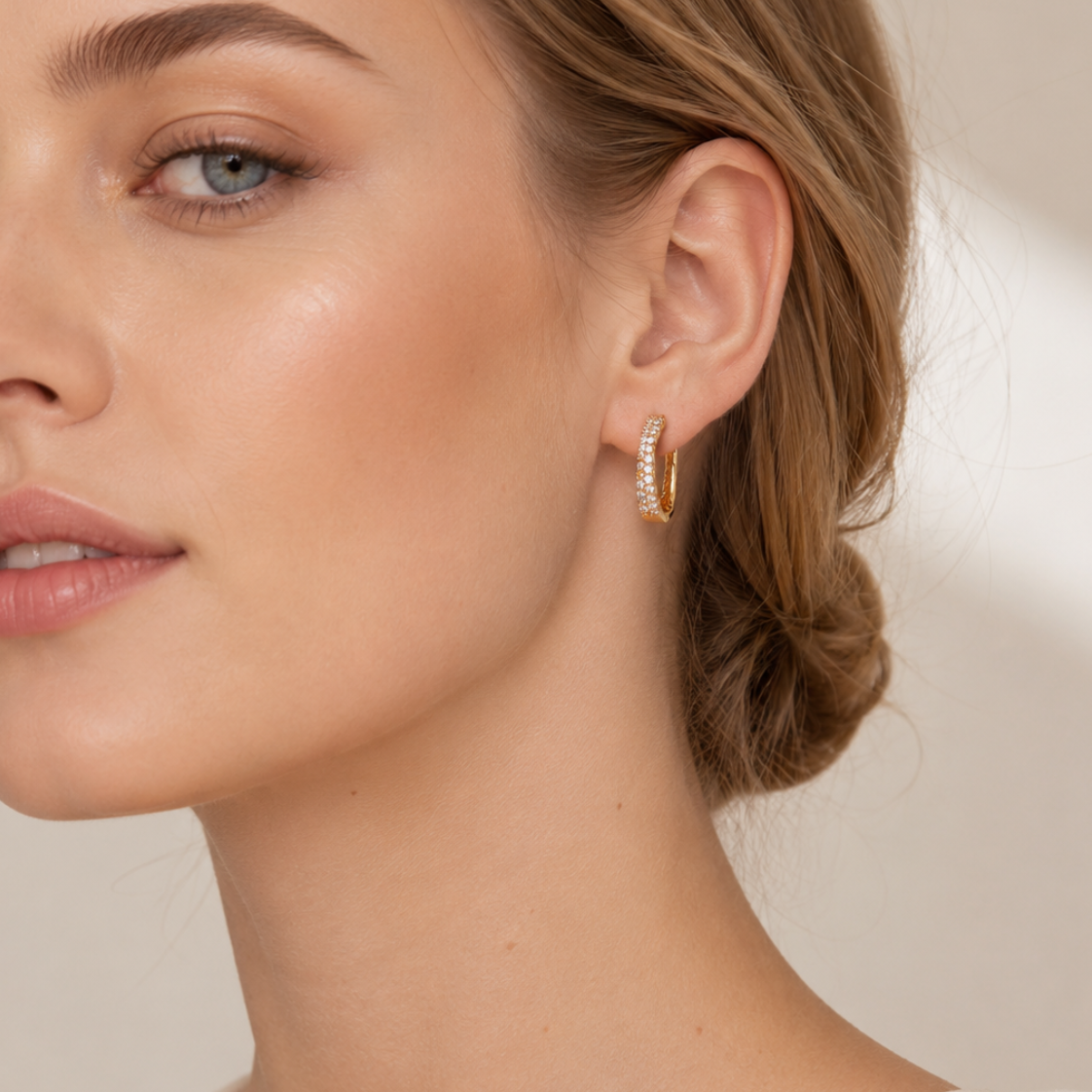 Croisé Zirconia Hoop Earrings