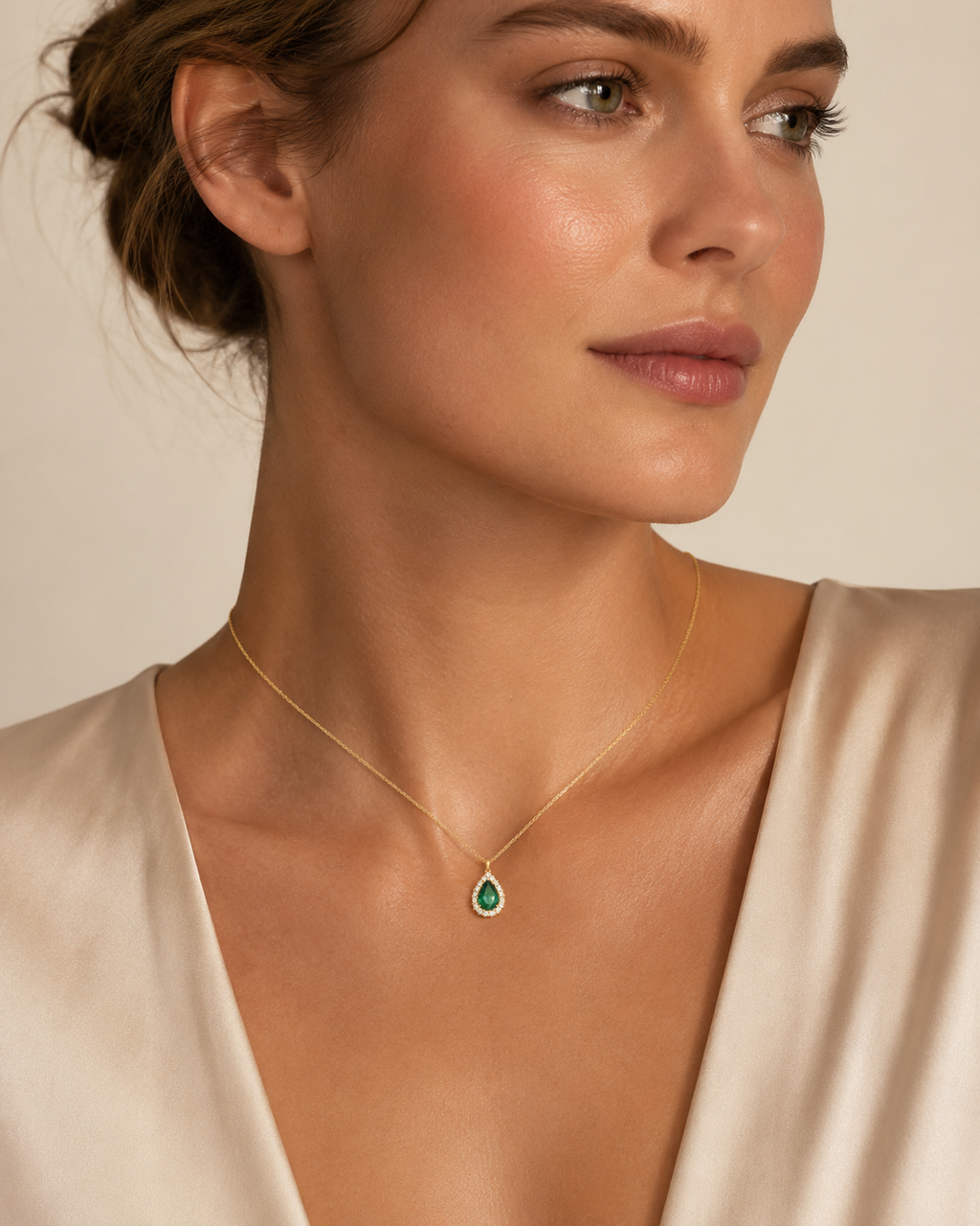 Lumière Teardrop Zircon Necklace