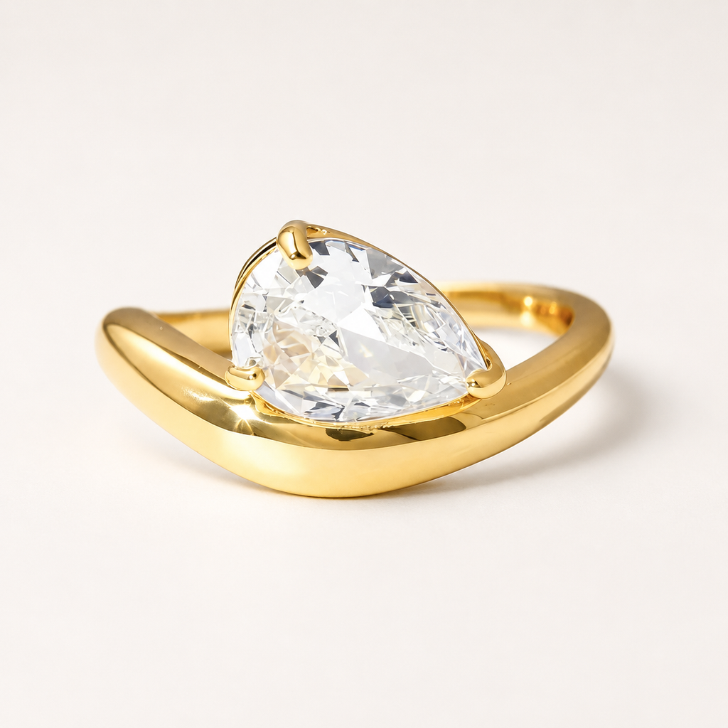 Lumière Teardrop 18k Gold Plated Zirconia Ring