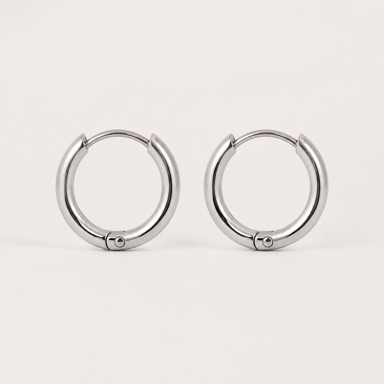 Elegant Gold Hoop Earrings