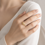 Anelli a Cuore Huitan Color Oro con Zirconia Cubica Lucida per Donna, Delicati Accessori per Fedi Nuziali, Gioielli alla Moda per Fidanzamento