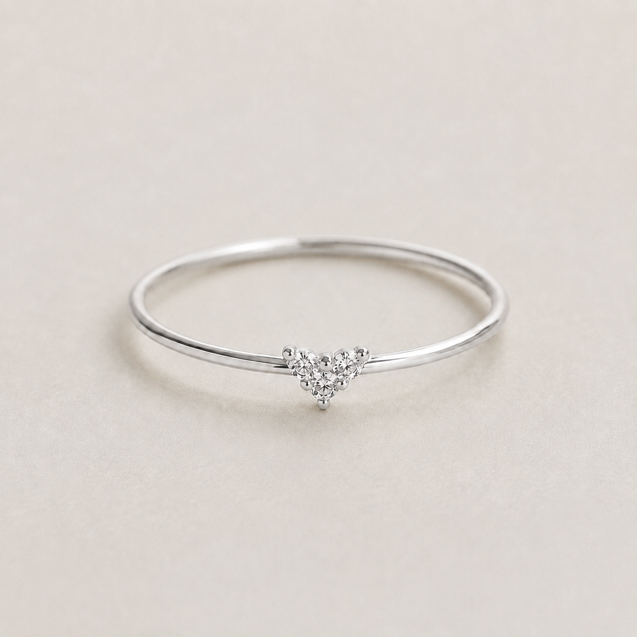 Tiny Heart Zircon Ring