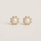 Pearl Fleur Stud Earrings