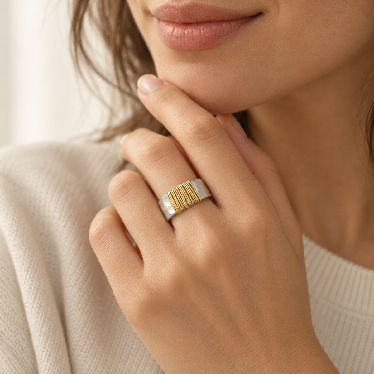 925 Sterling Silver Two-Tone Wire Ring