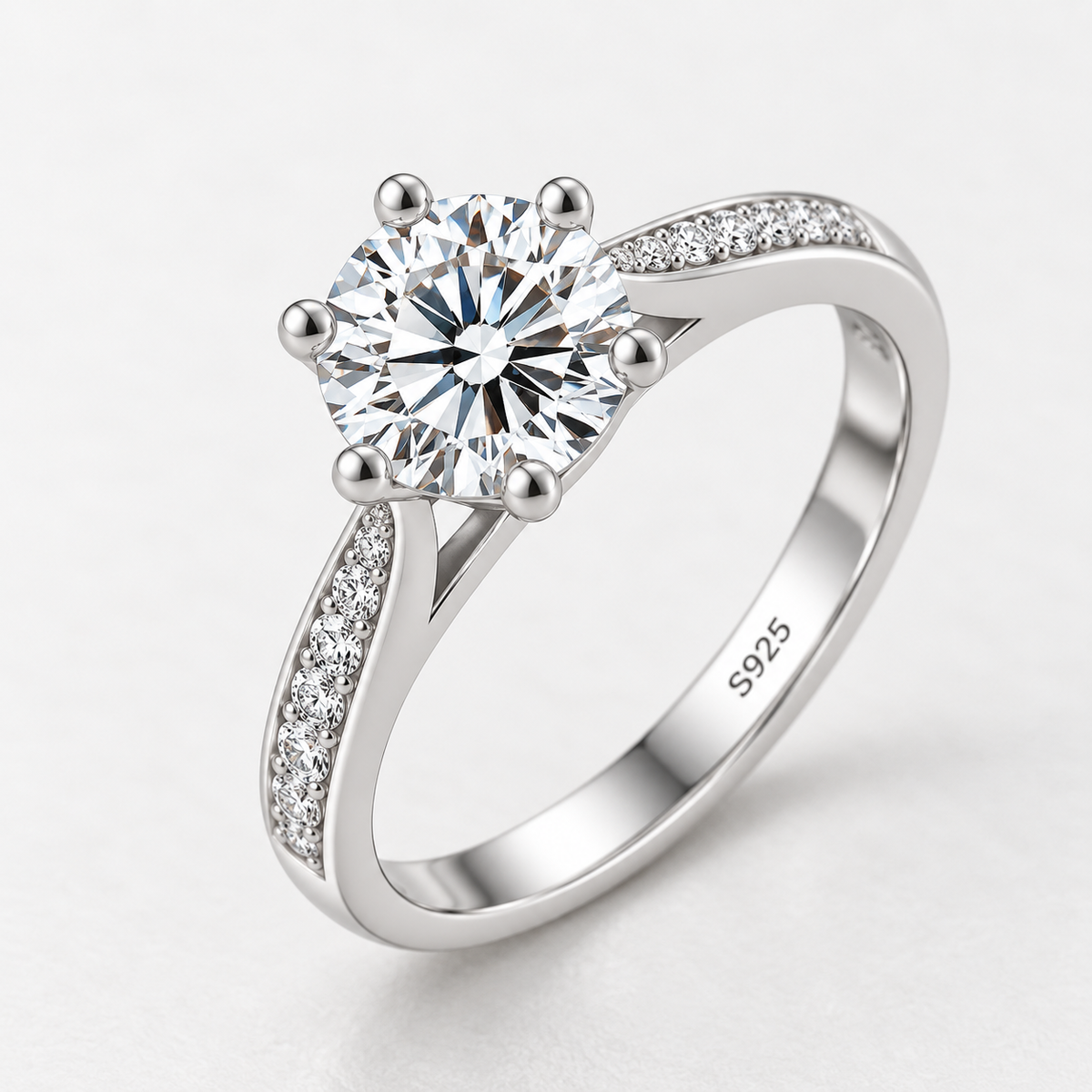 925 Sterling Silver Solitaire Ring with Round Zircon