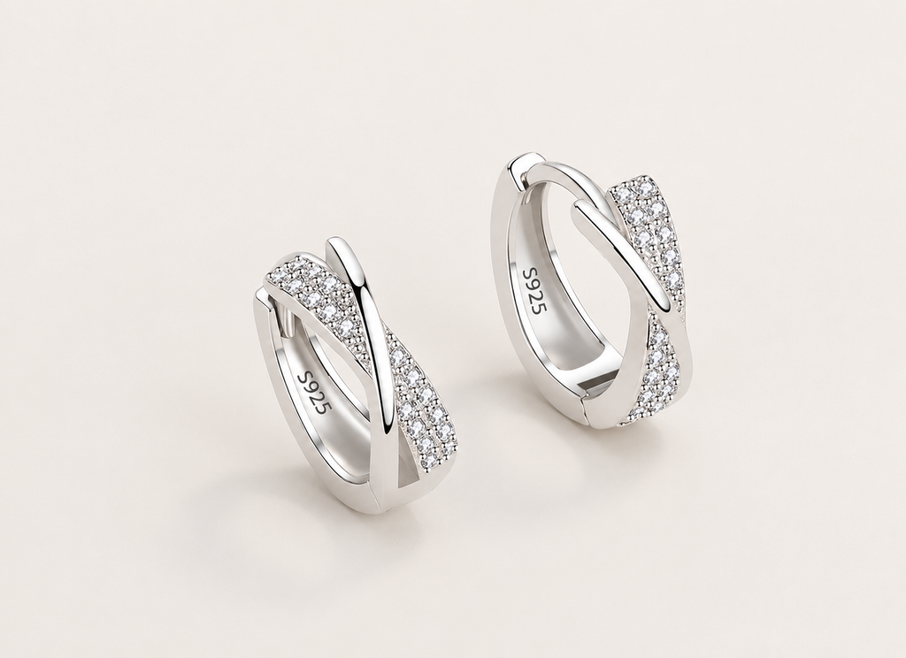 Éclat Bow Earrings in Sterling Silver 925