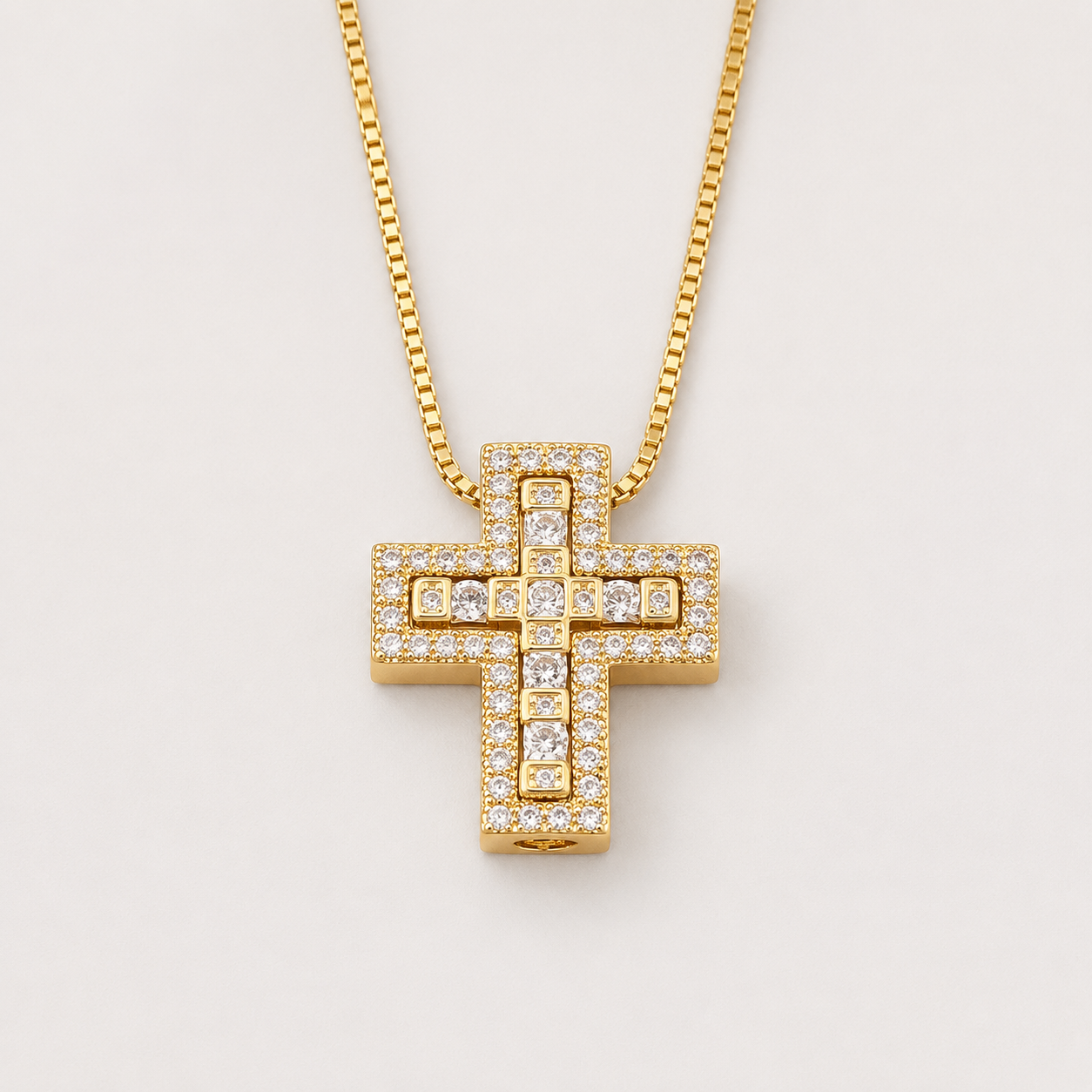 Croix Élégance Abnehmbare Kreuzkette