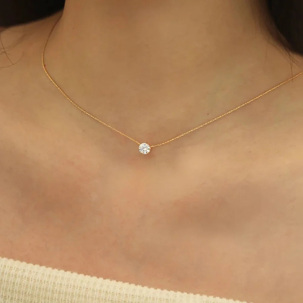 Lumière Minimalist Necklace