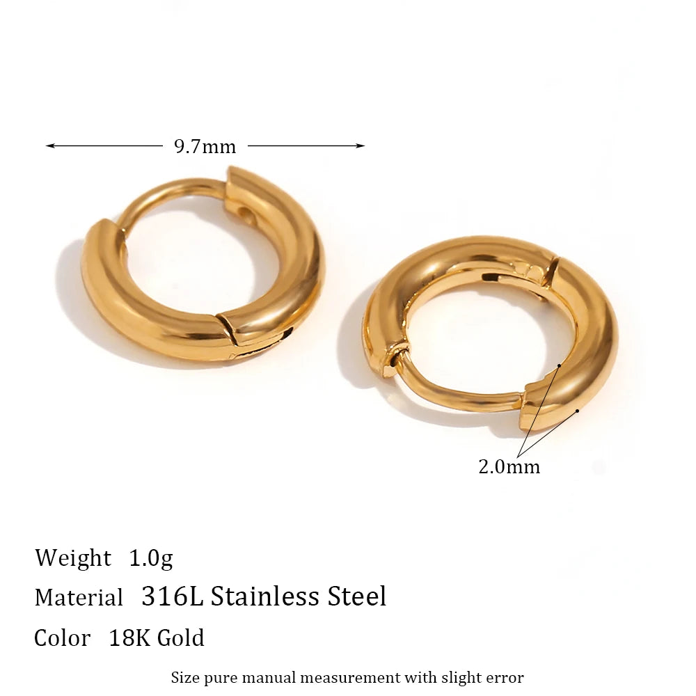 Elegant Zirconia Huggies