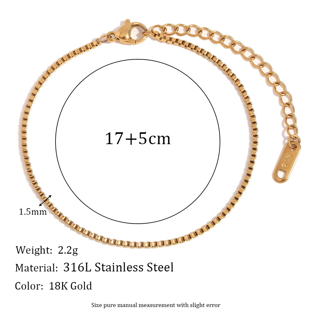 Elegant Gold Figaro Bracelet
