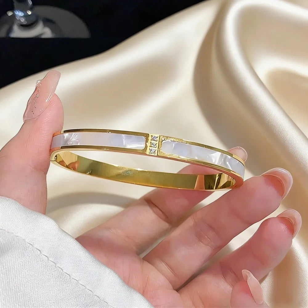 Éclat Doré Bangle