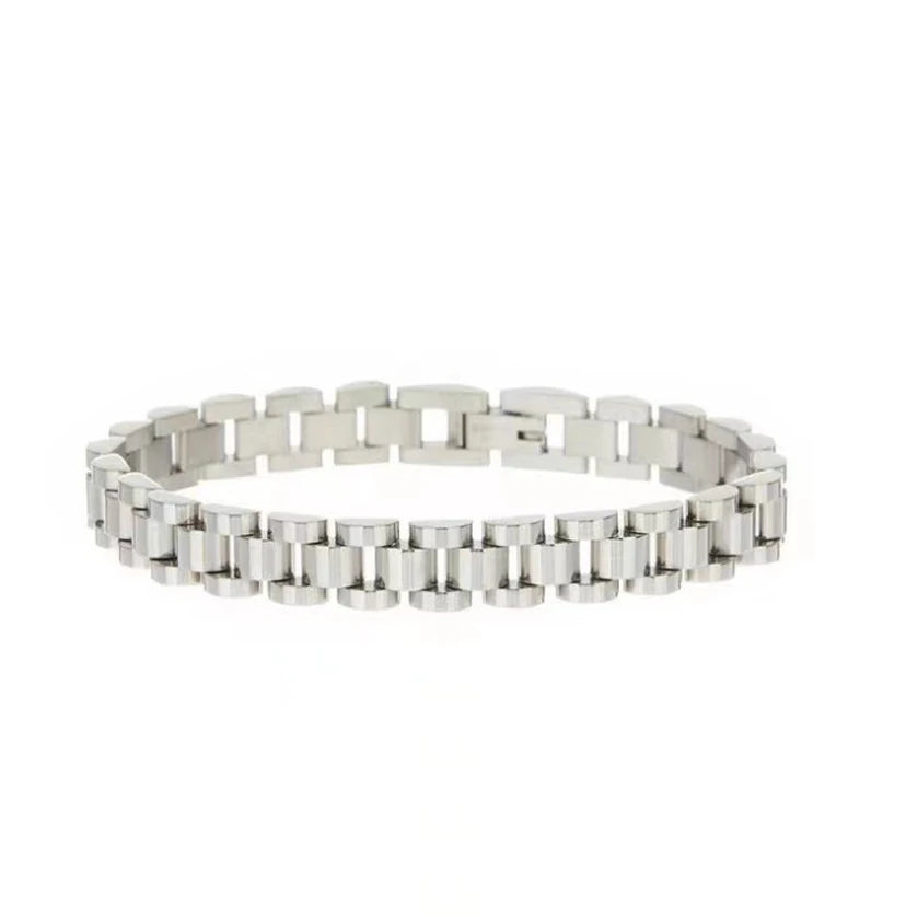 Elegant Gold-Plated Link Bracelet